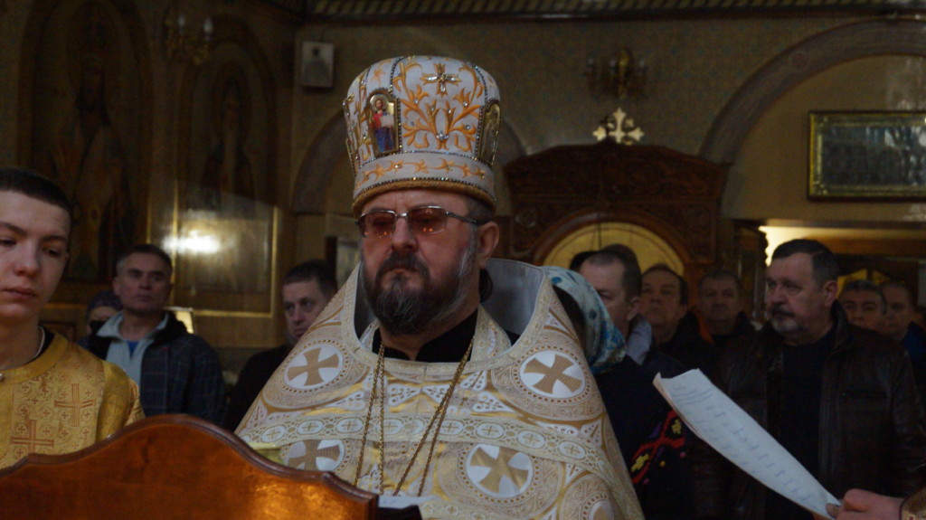 DDB12C38-009E-46D2-939D-BFA56E8EF03F